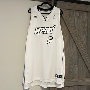 lebron james 3xl jersey